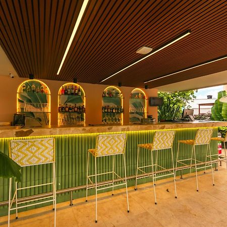 Del Tropico Hotel โซเปตราน ภายนอก รูปภาพ