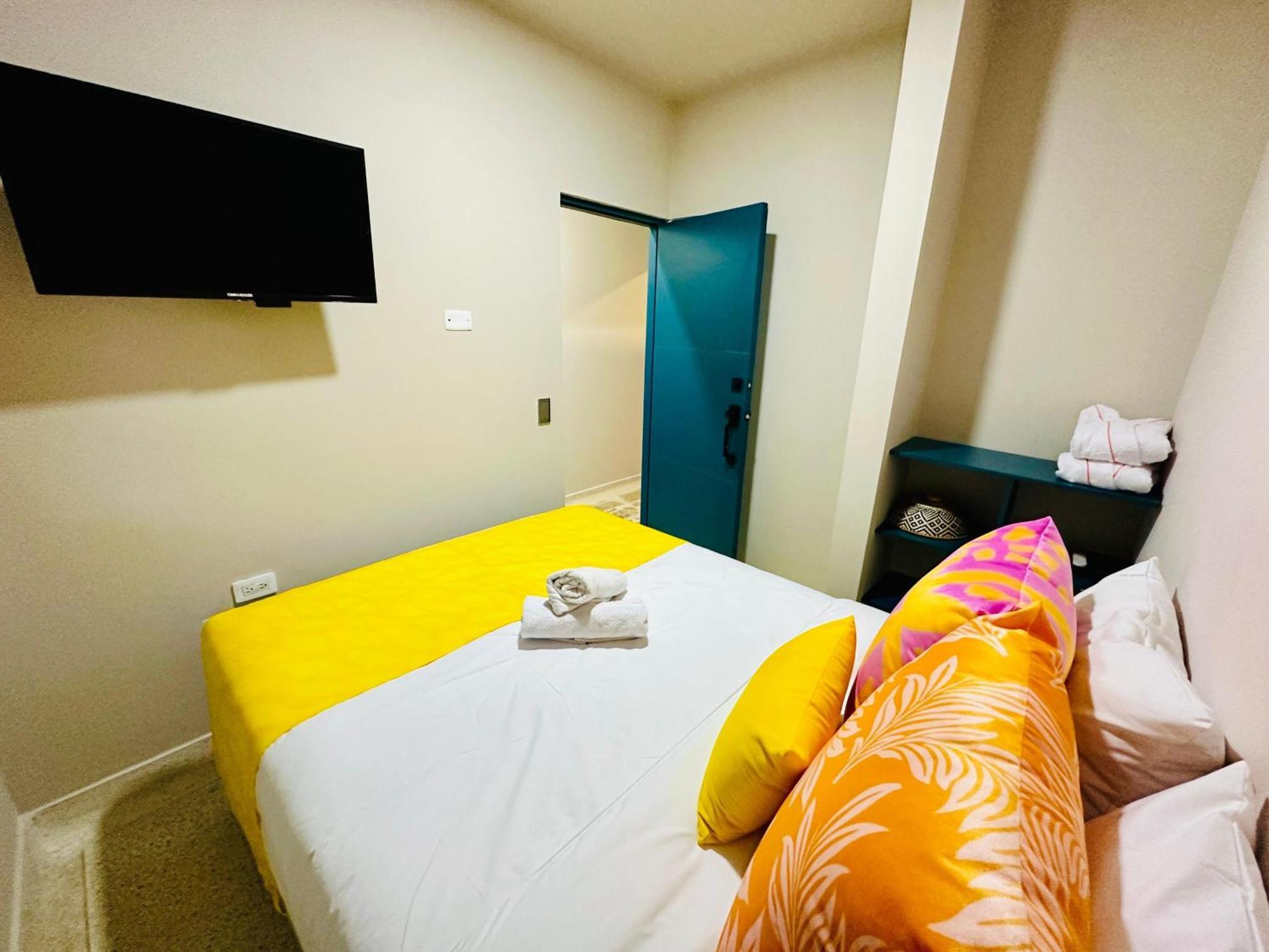 Del Tropico Hotel โซเปตราน ภายนอก รูปภาพ