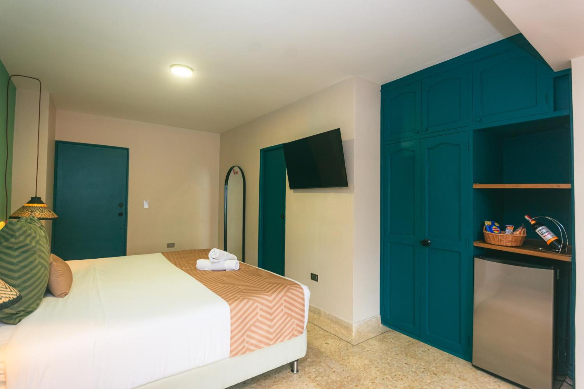 Del Tropico Hotel โซเปตราน ภายนอก รูปภาพ